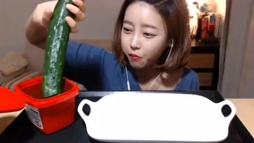 娱乐吃瓜酱的声音在线听,带你领略声音的魅力  第2张