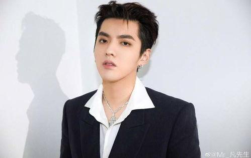 娱乐圈吃瓜艺人是谁,揭秘那些隐藏在幕后的明星八卦  第3张